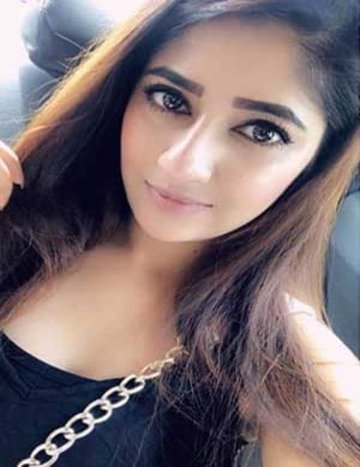 Nikita Bangalore Escort